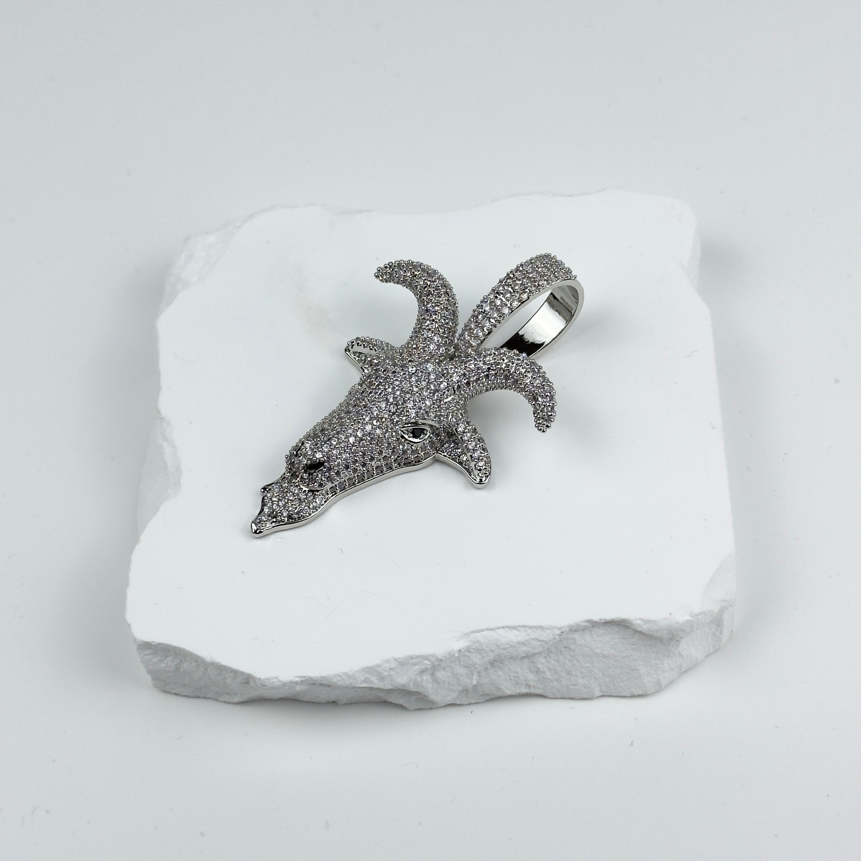 HÄNGSMYCKE GOAT HEAD - SILVER