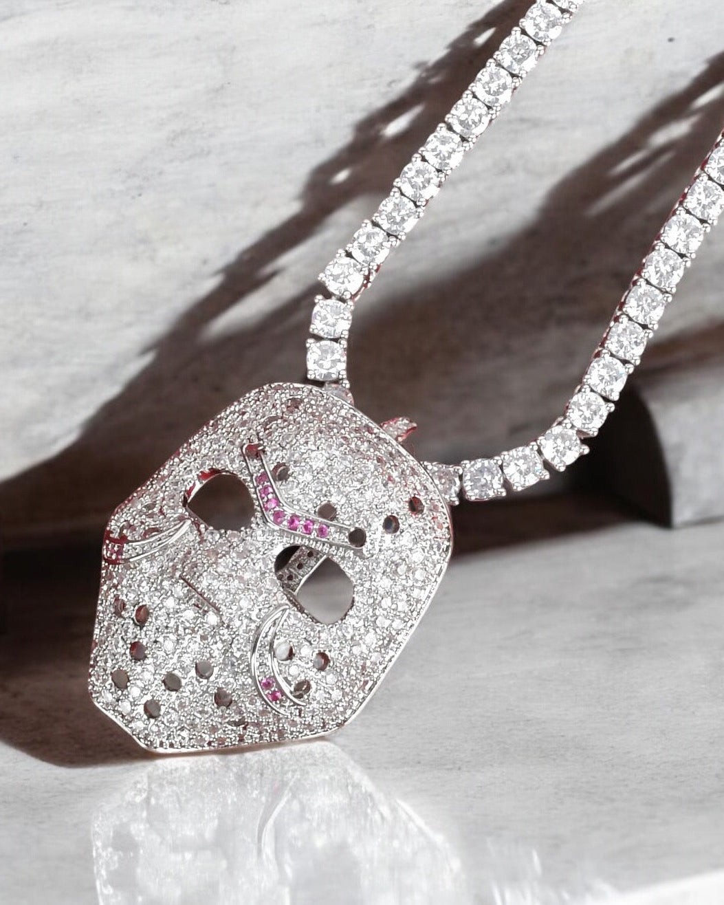 HÄNGSMYCKE DIAMOND MASK - SILVER