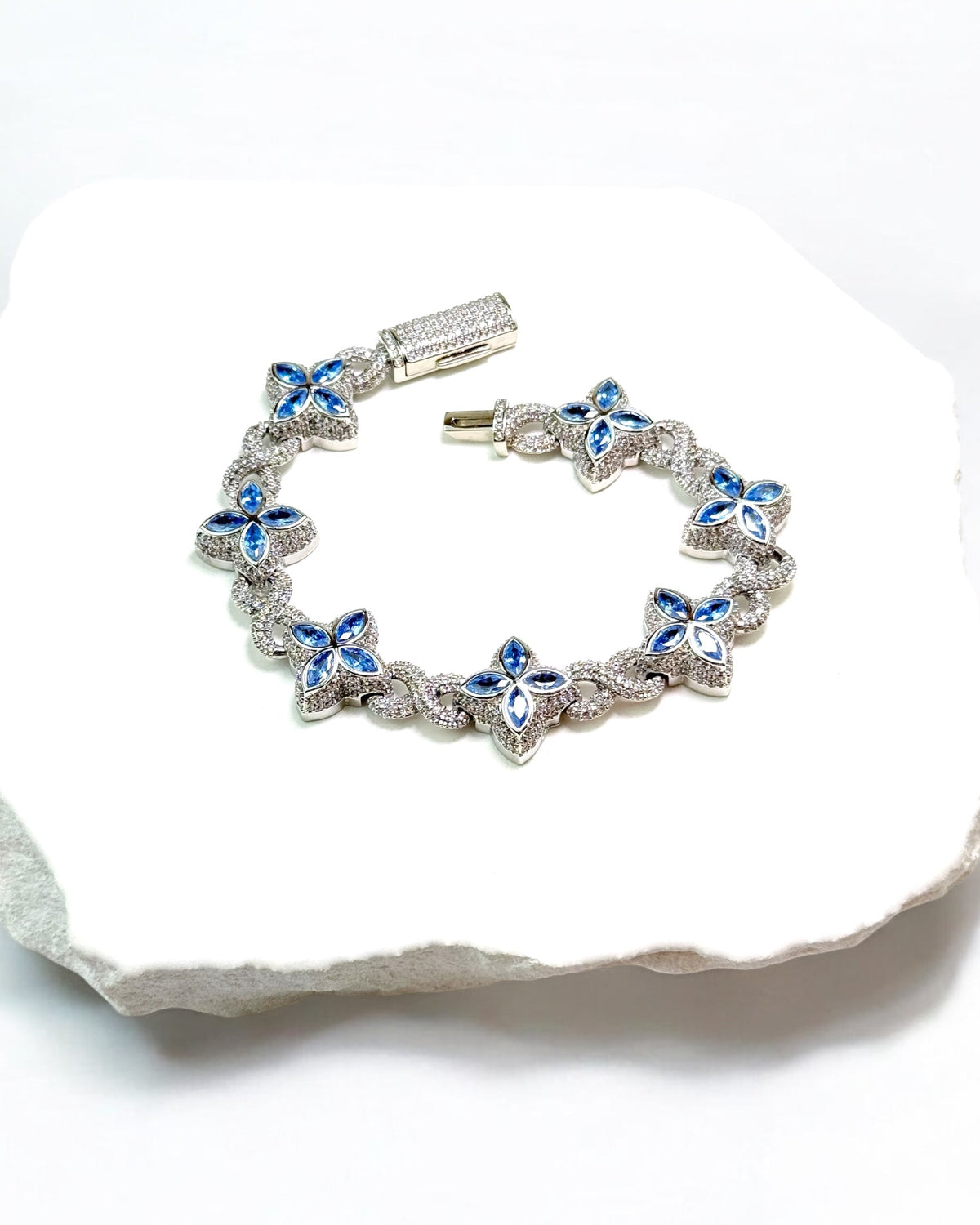 INFINITY FIORI DIAMANT ARMBAND - SILVER/BLÅ