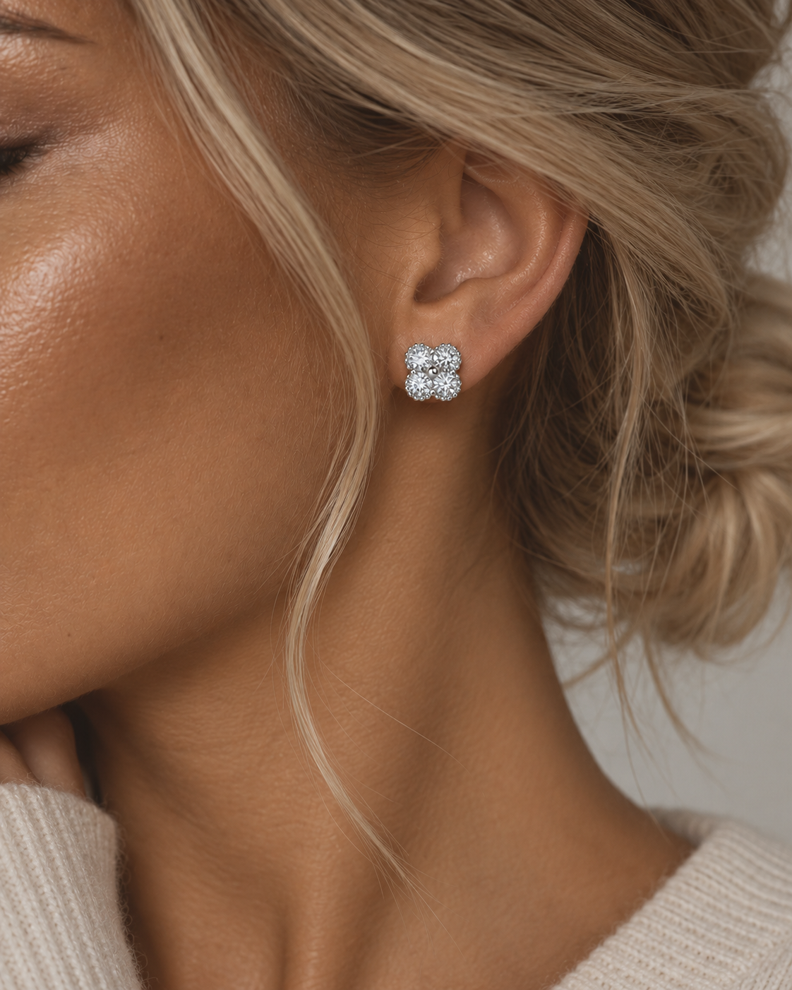 ÖRHÄNGEN CHIARA MOISSANITE S925 - SILVER